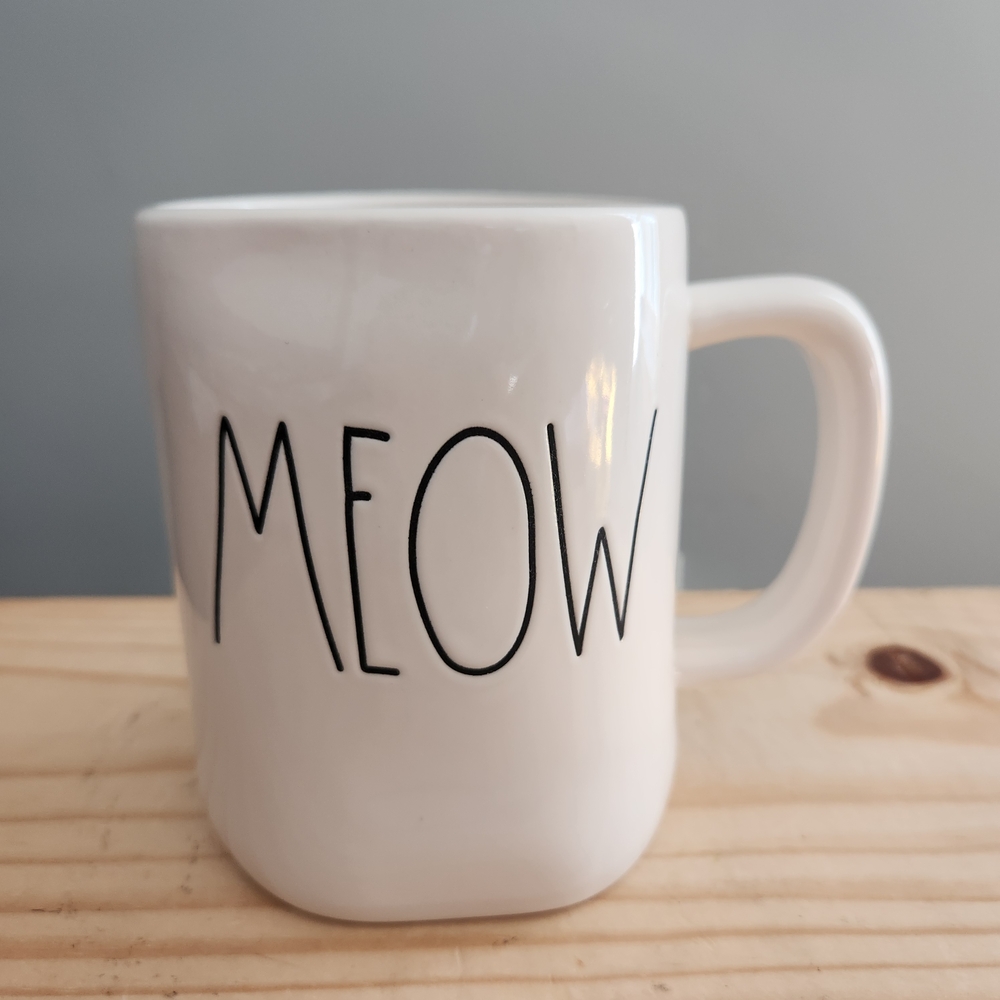 Rae Dunn Ceramic Cat Mug with 'MEOW' Design